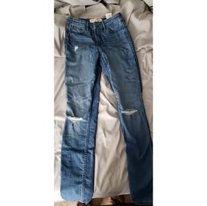 Hollister jeans